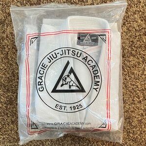 Gracie Jiu-Jitsu Academy White Gi